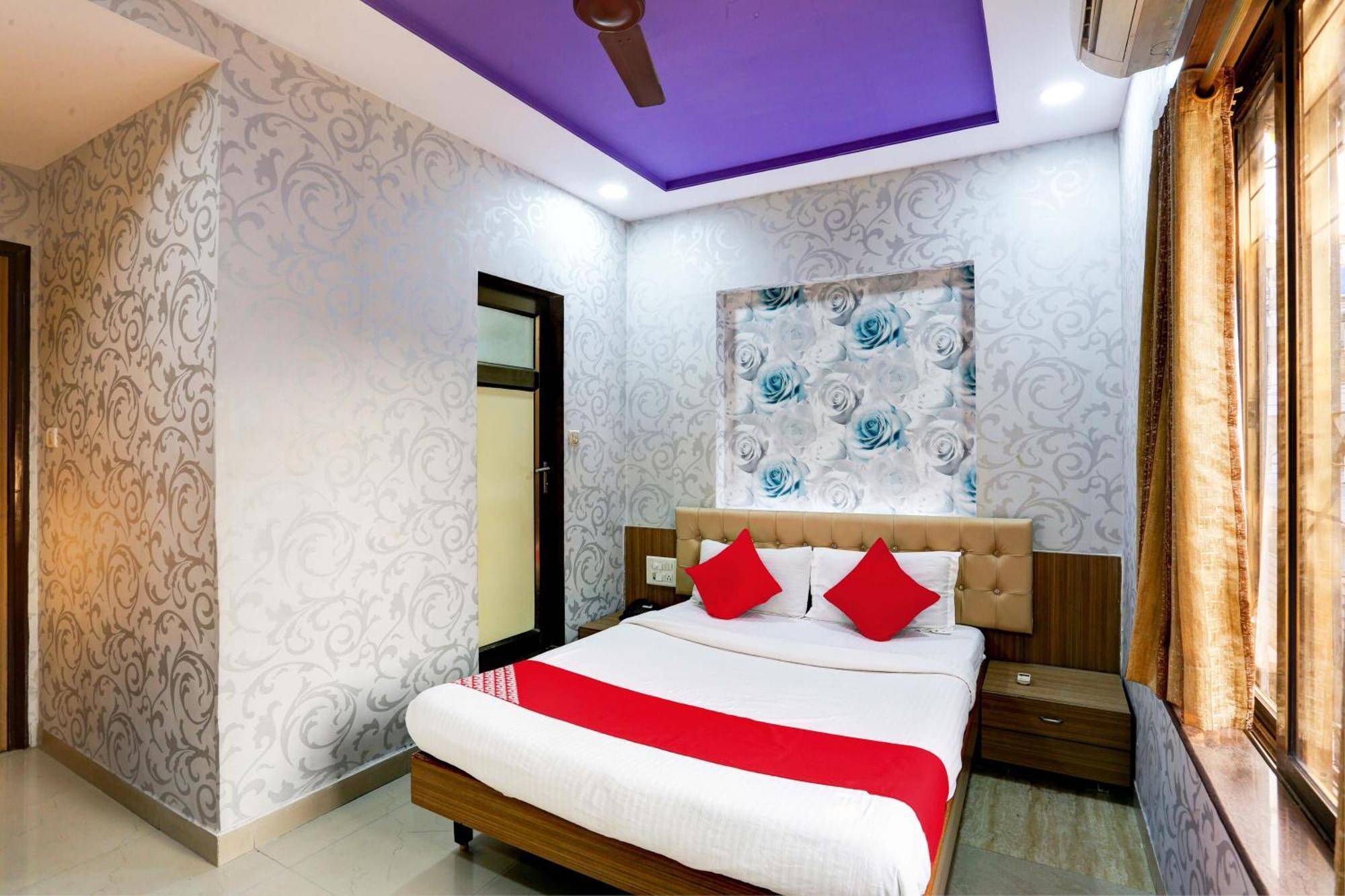 OYO Flagship 83189 Hotel Yatri Yadgar Navi Mumbai Exterior foto